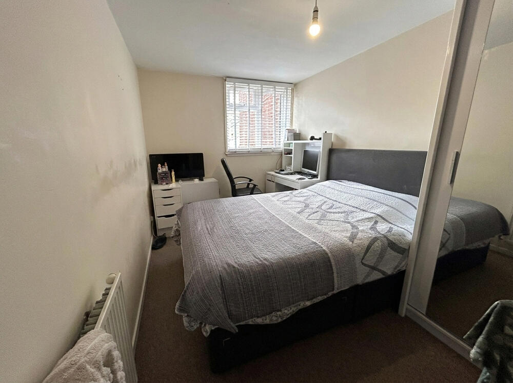 35 Caister Drive, Pitsea, Basildon, Essex SS13 3RD