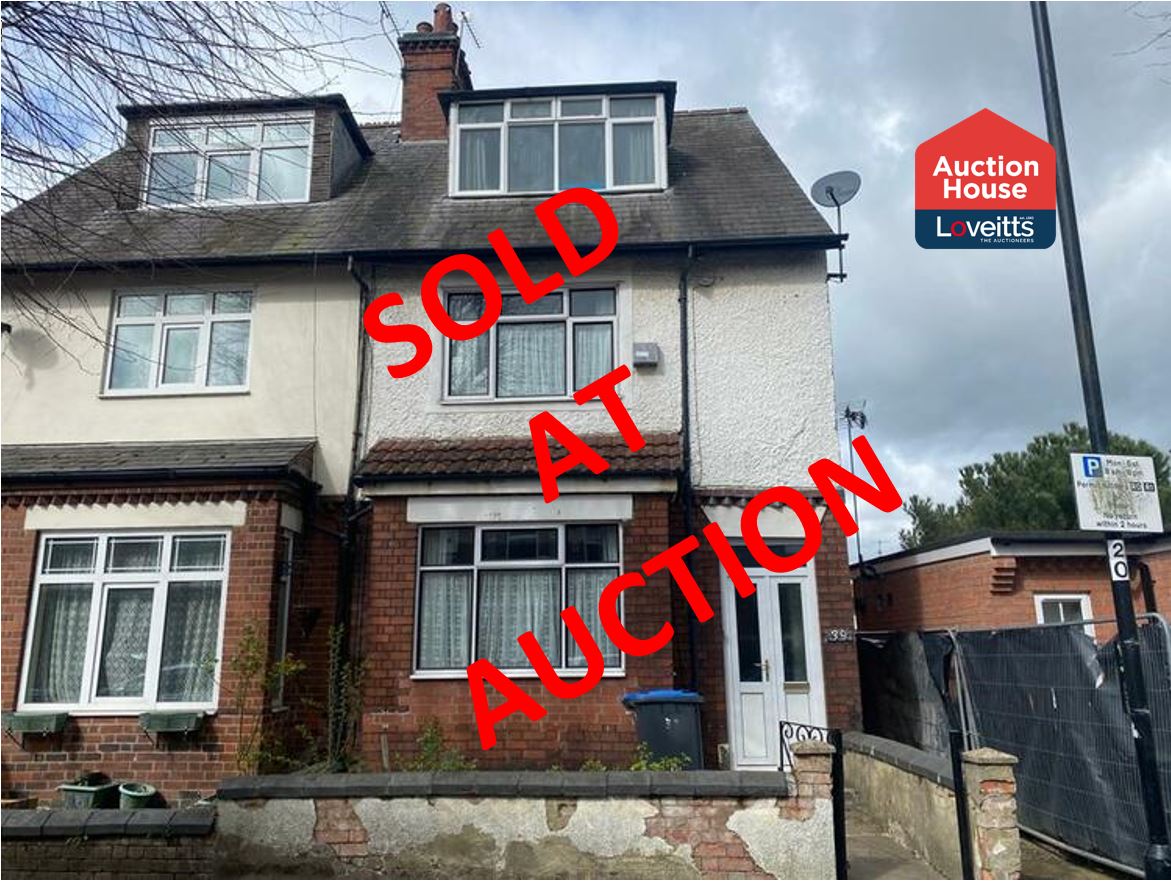 Loveitts Auctions 39, Park Road, Rugby, Warwickshire CV21 2QU