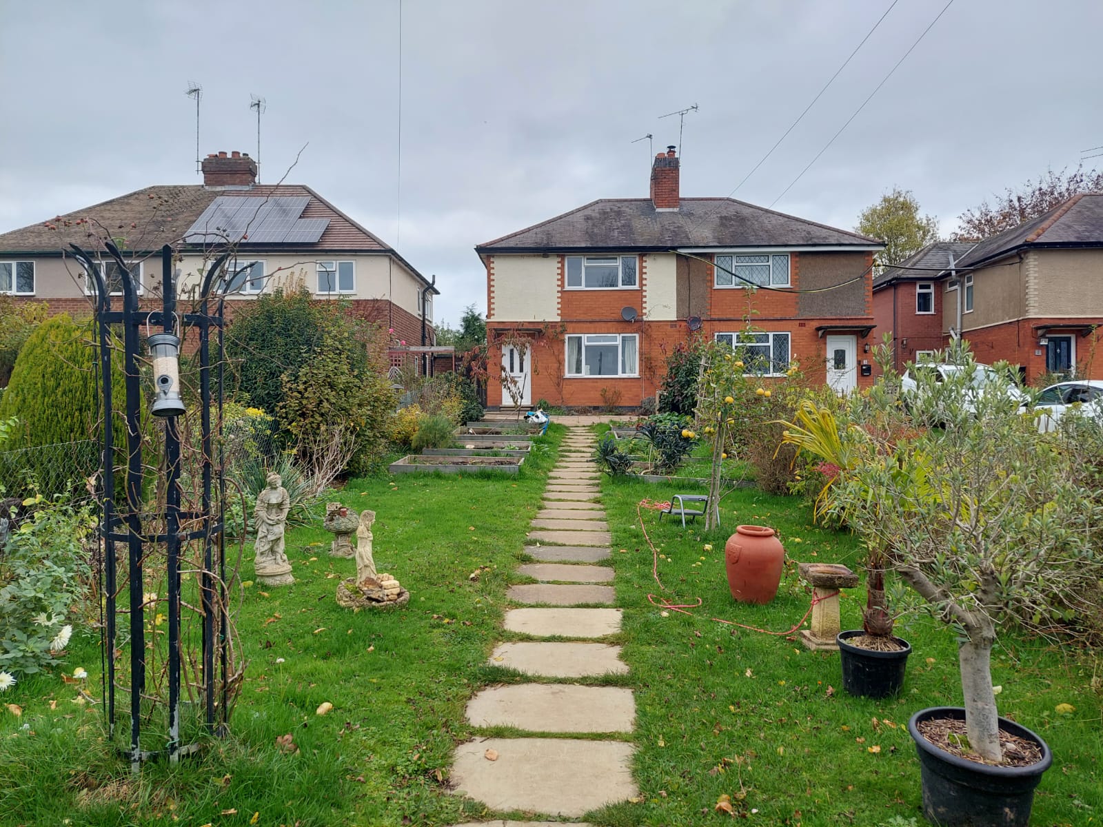 Loveitts Auctions 4 Rugby Road, Swinford, Lutterworth