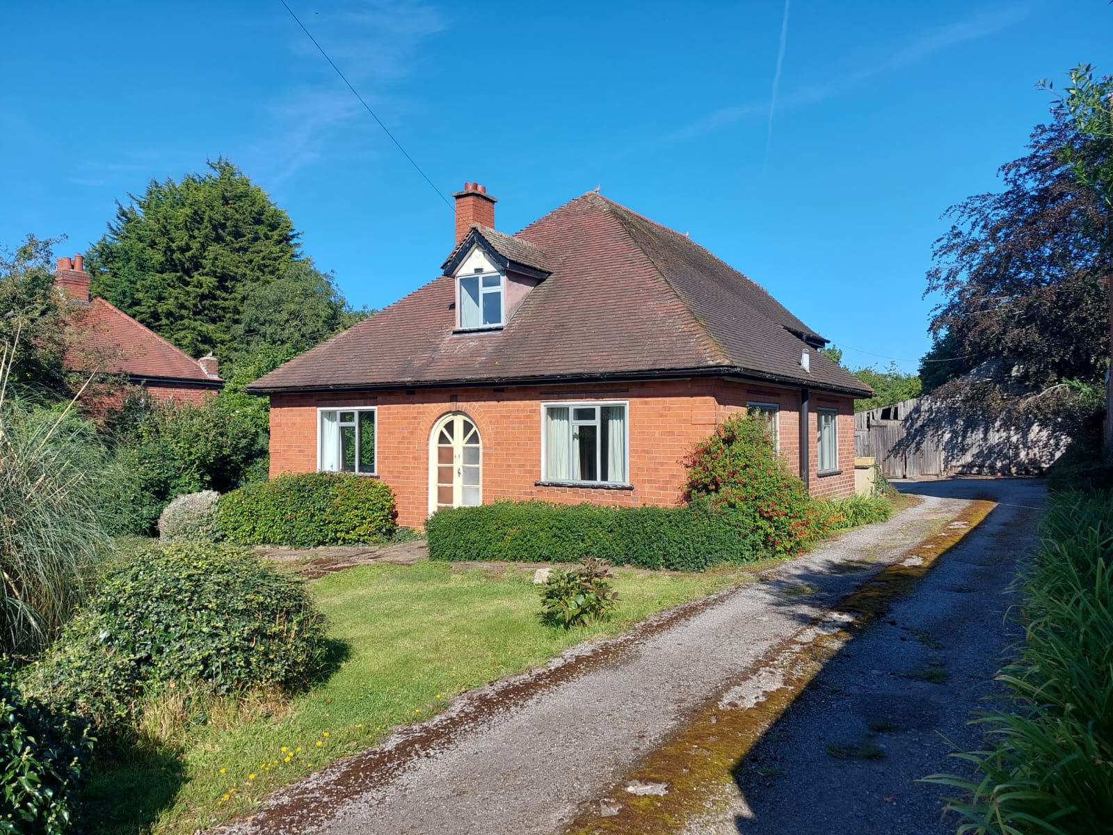 Loveitts Auctions 48 Birmingham Road, Coleshill, Birmingham, West