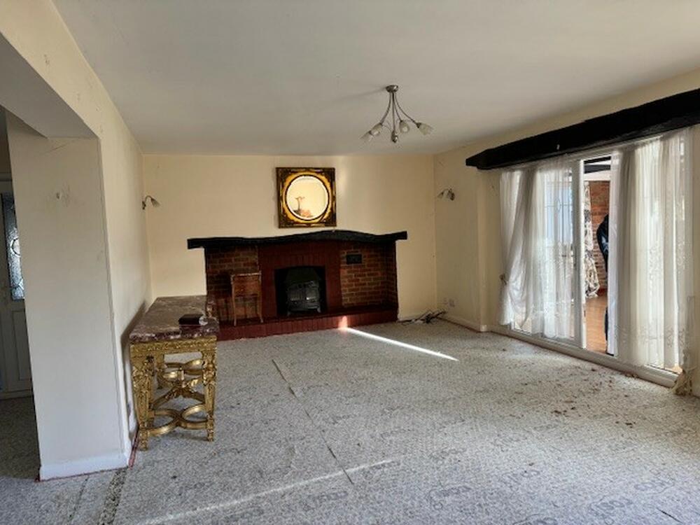 Whitethorns Farm, Ashley Green Road, Chesham, Buckinghamshire HP5 3PE