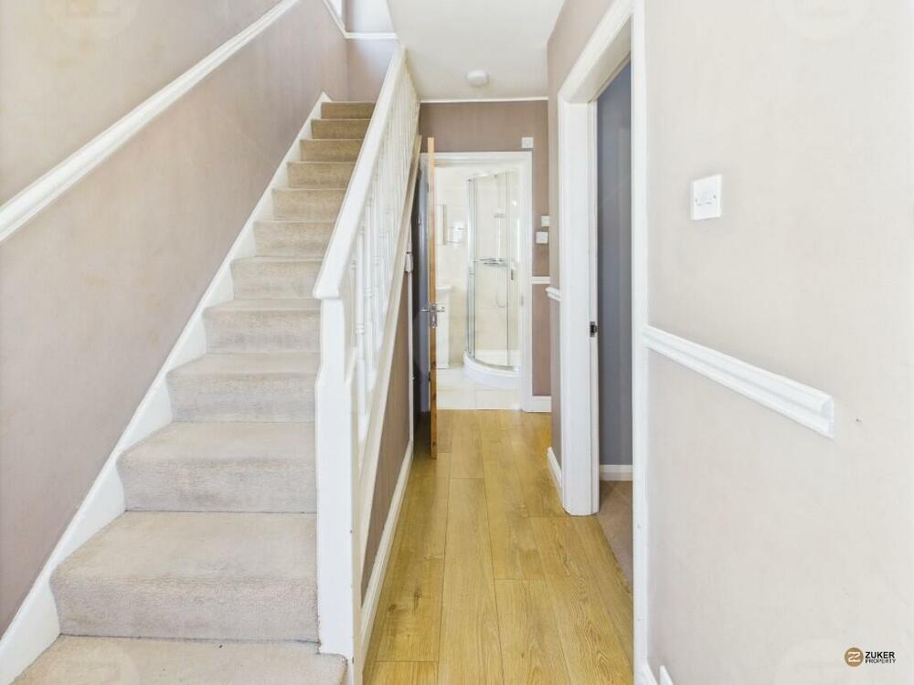 5 , Tonfield Road, Sutton, Surrey SM3 9JP