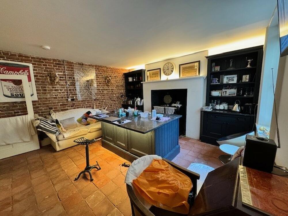 27 , Lansdowne Place, Hove, East Sussex BN3 1HF