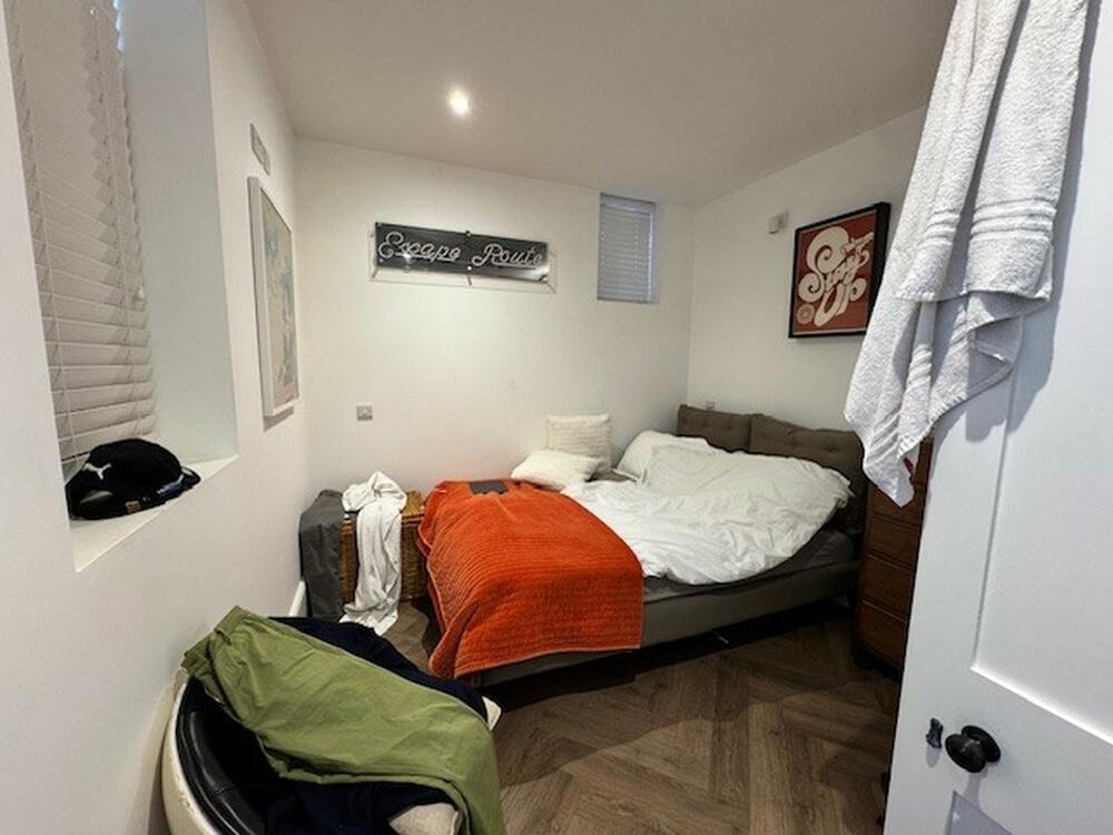 27 , Lansdowne Place, Hove, East Sussex BN3 1HF