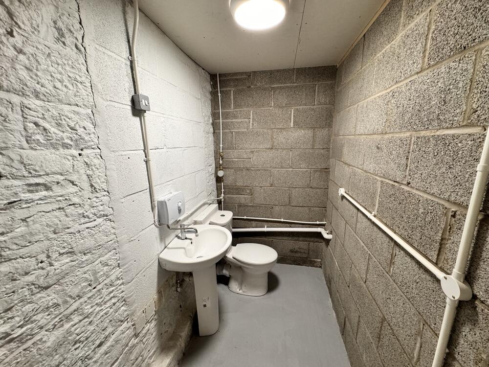 Unit 9B property image 6