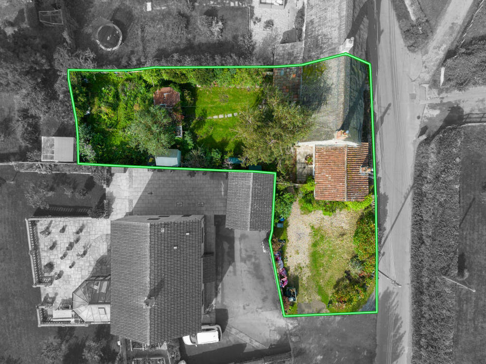 1 Burts Cottages property image 10