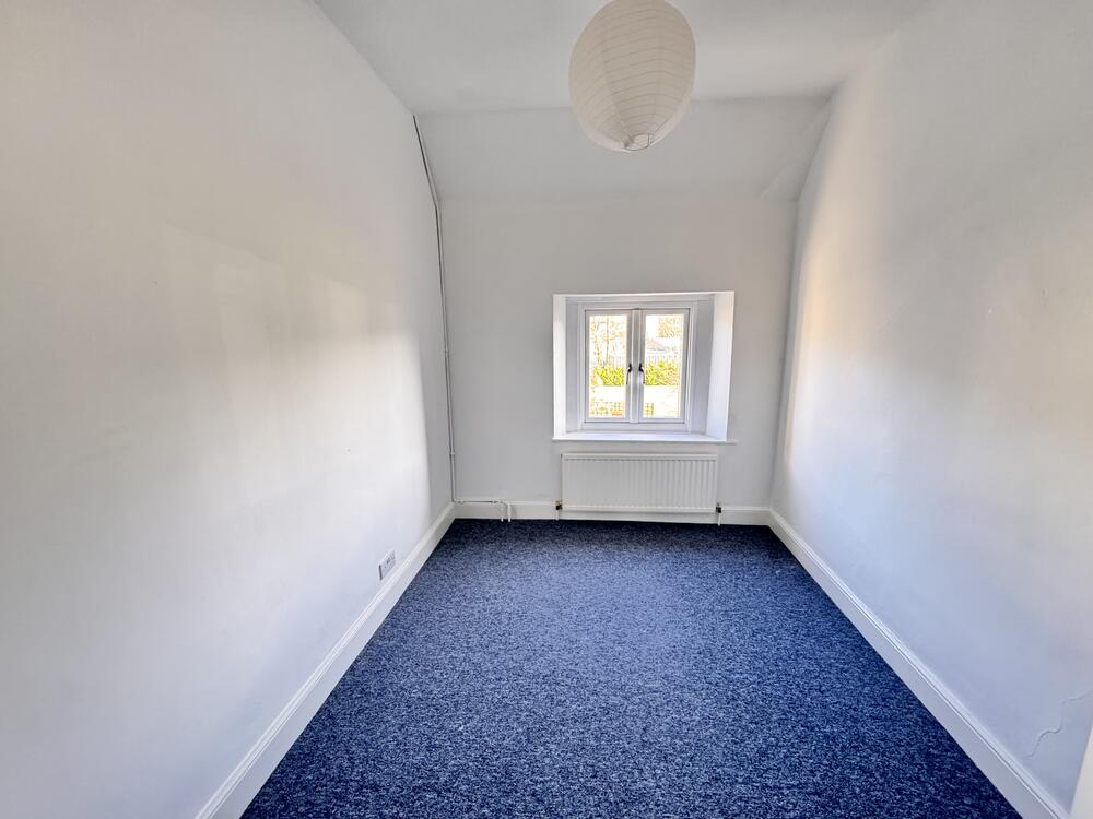 Court Lodge property image 14