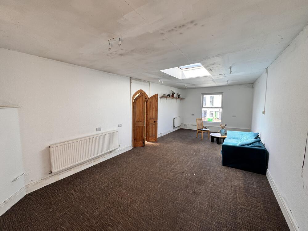 56 property image 4