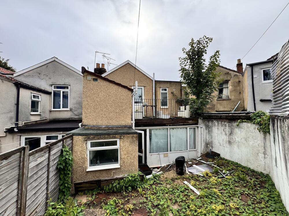 2 Brookside Road property image 11