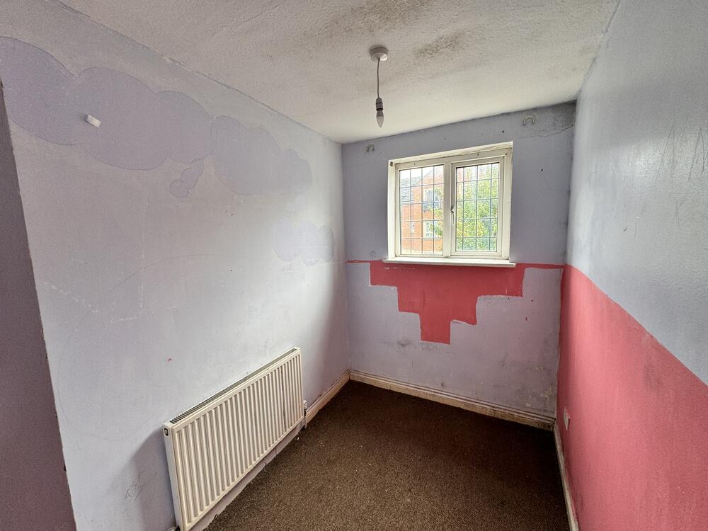 2 Brookside Road property image 8