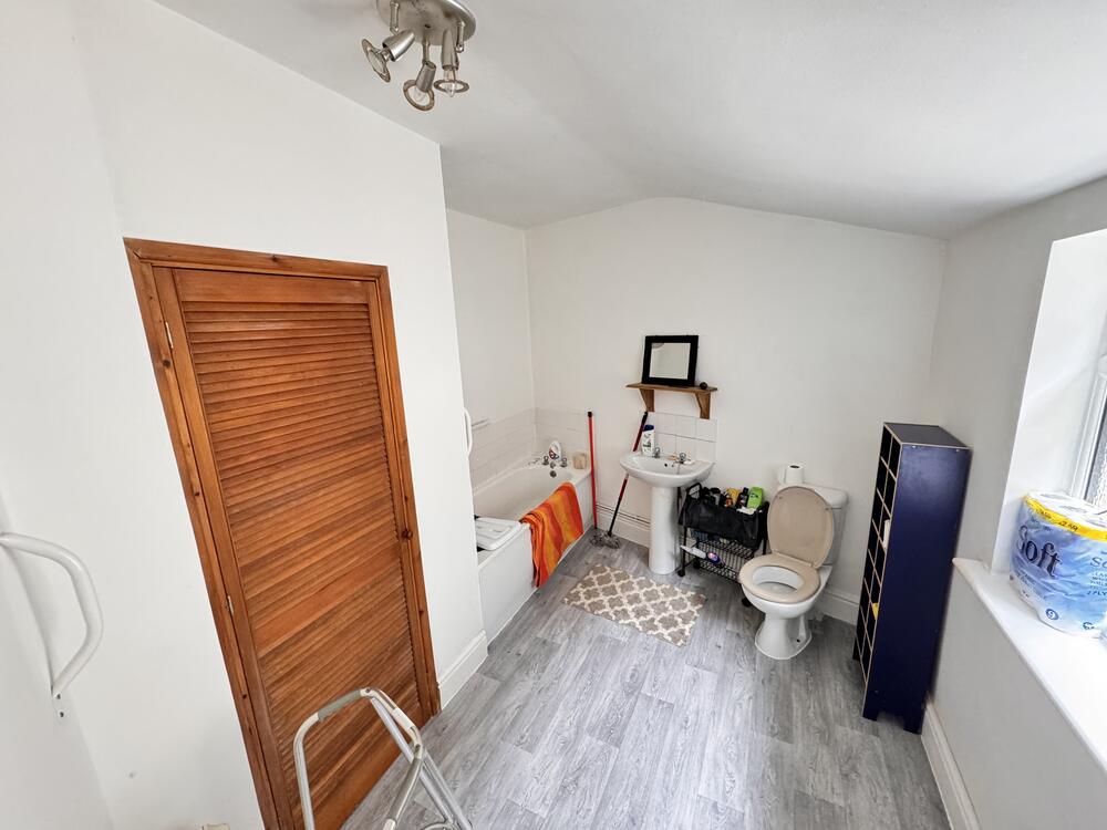521 Fishponds Road property image 7
