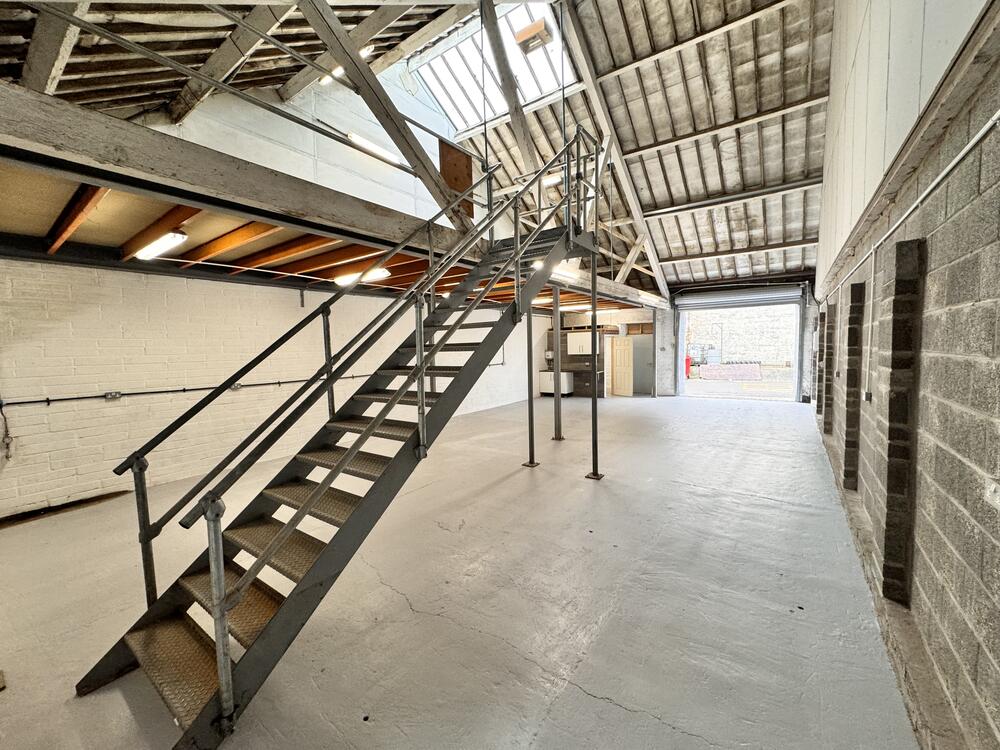 Unit 9C property image 3