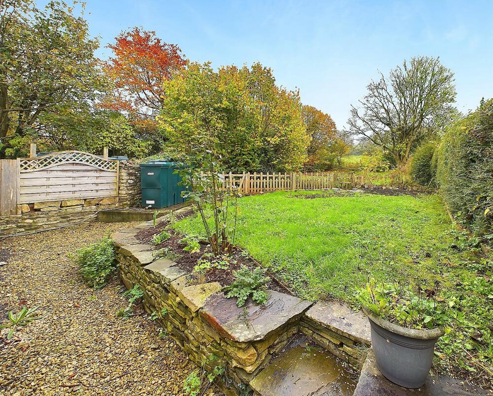 6 Cholwell Cottages property image 8