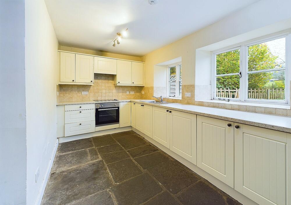 6 Cholwell Cottages property image 3