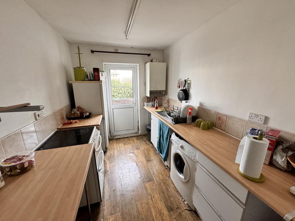 8 Victoria Road property image 7