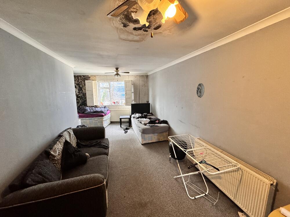 8 Victoria Road property image 6
