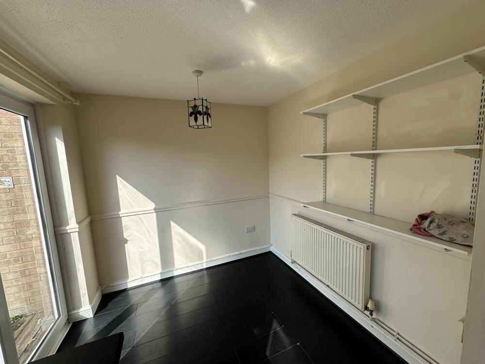 25 Pendragon Park property image 6