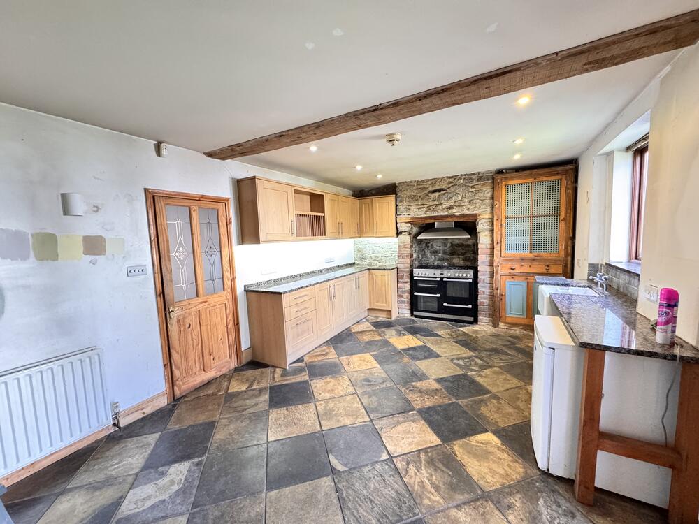 10 Bath Road property image 5