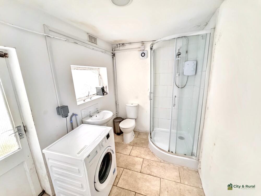 7 Southernhay Crescent property image 5