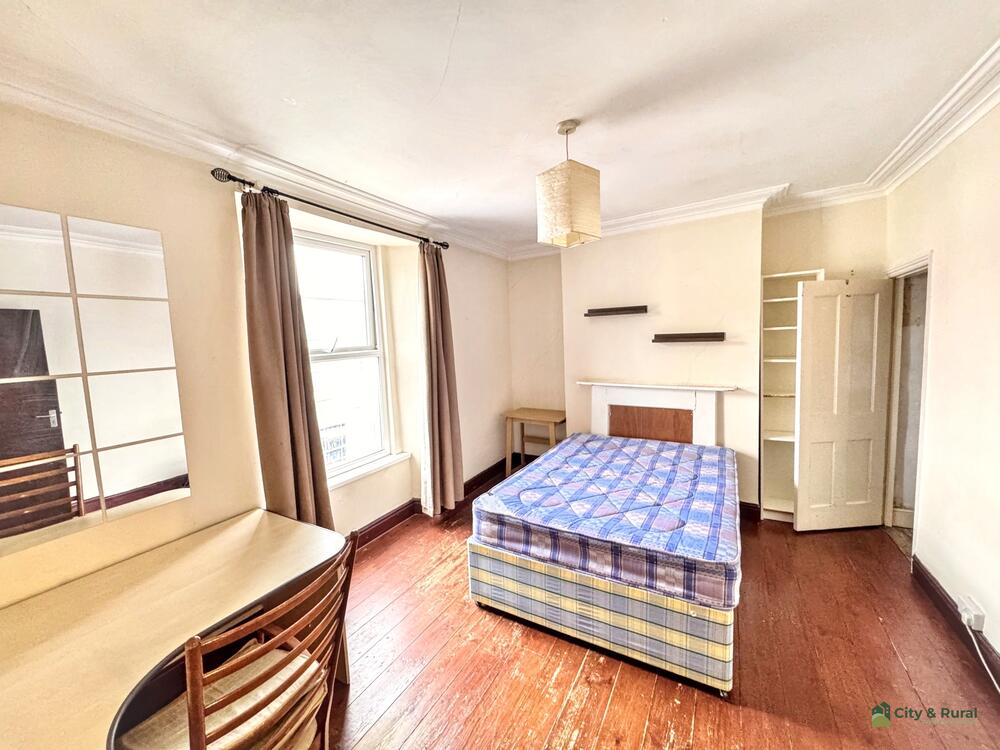 7 Southernhay Crescent property image 6