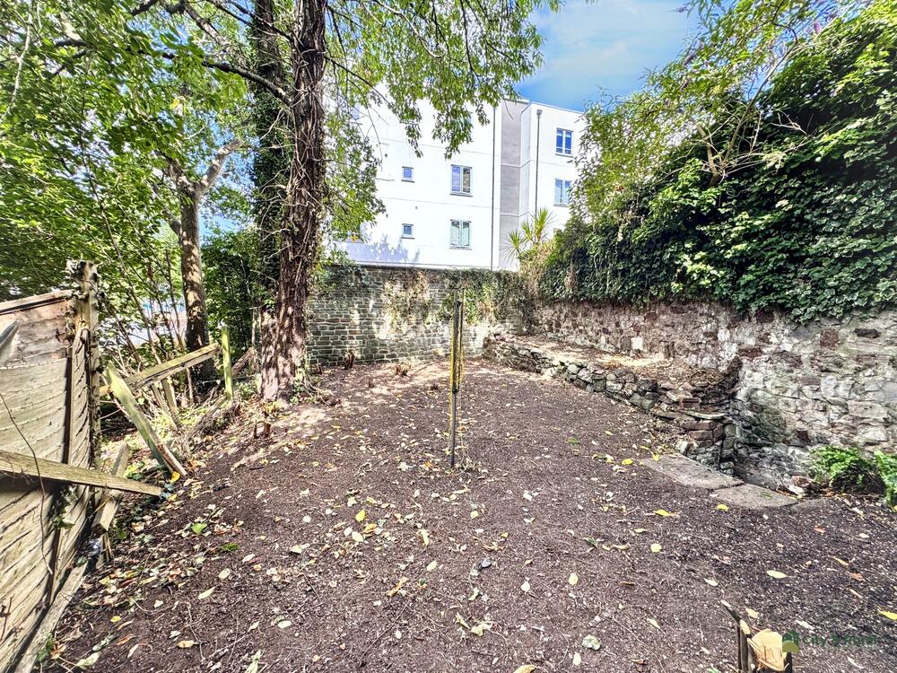 1 Albermarle Row property image 20