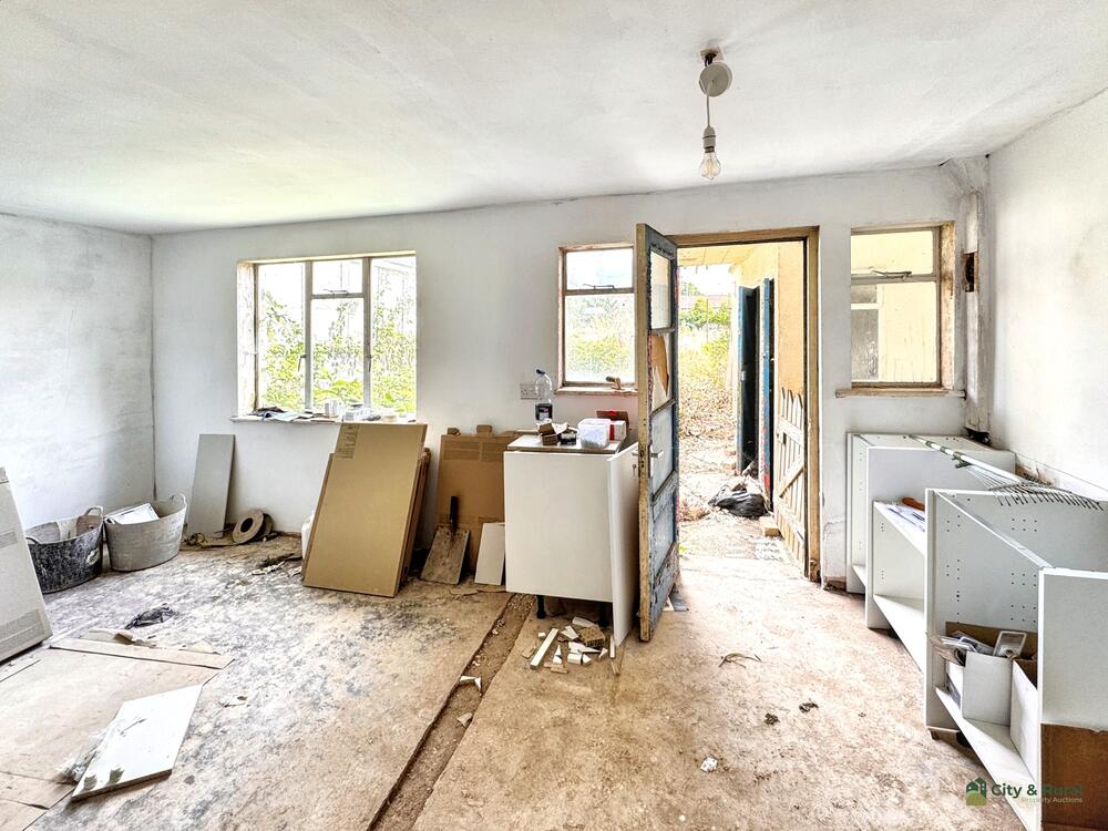 6 Balch Road property image 3