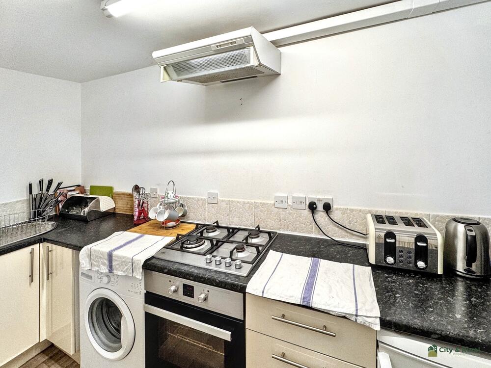 47 St. Johns Road property image 12