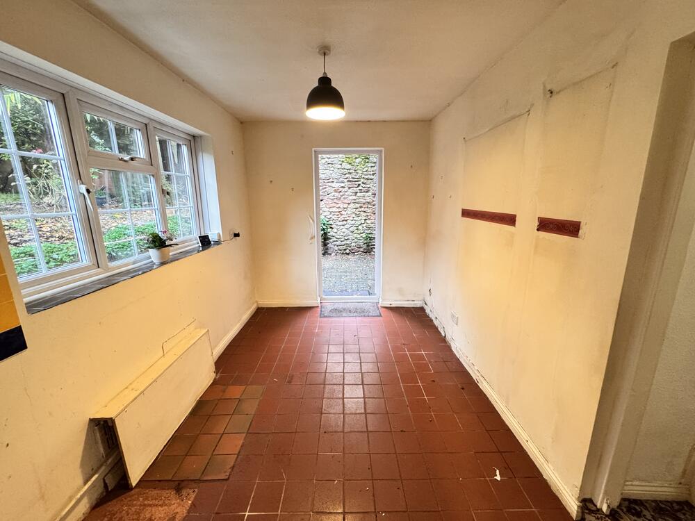 67 Portway property image 4