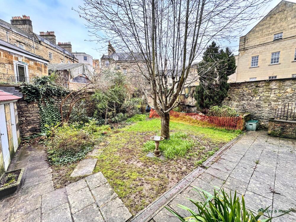 Flat 2 property image 7