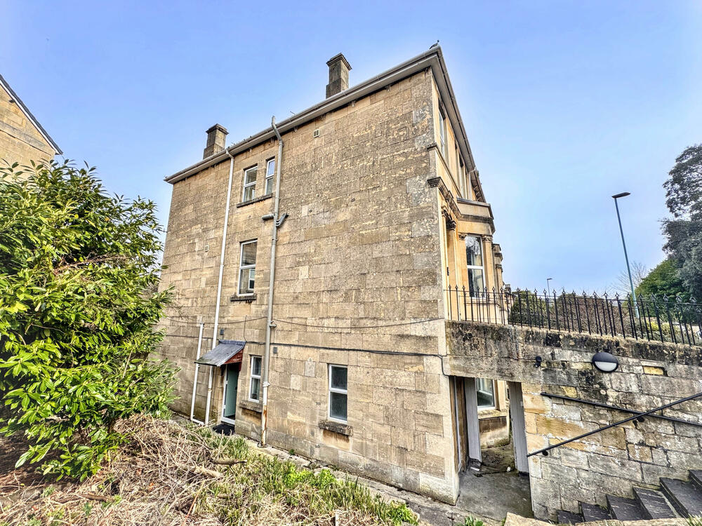 58 Lower Oldfield Park property image 20