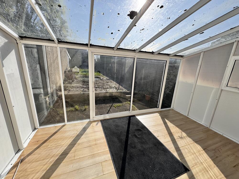 14 Crane Close property image 6