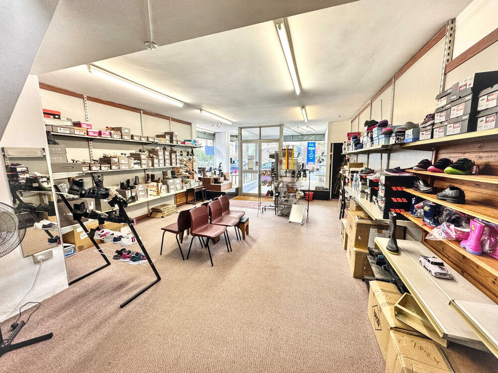 92 property image 7