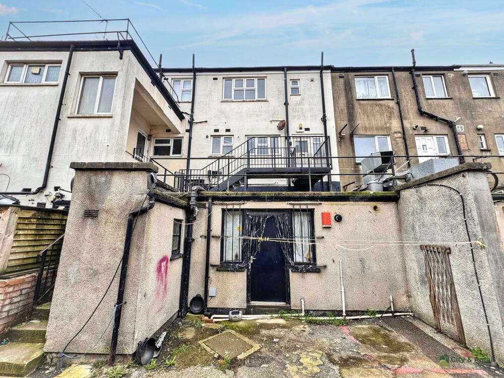 11A property image 7