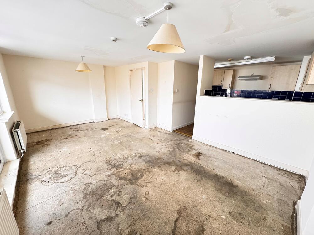 11B property image 2