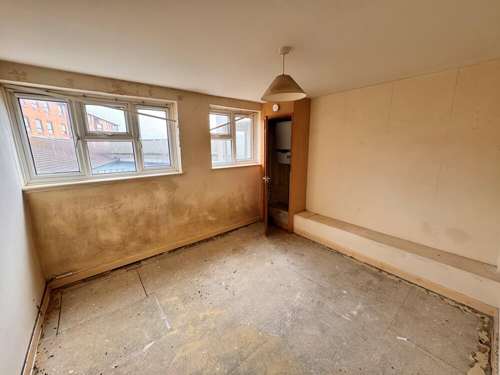 11A property image 6