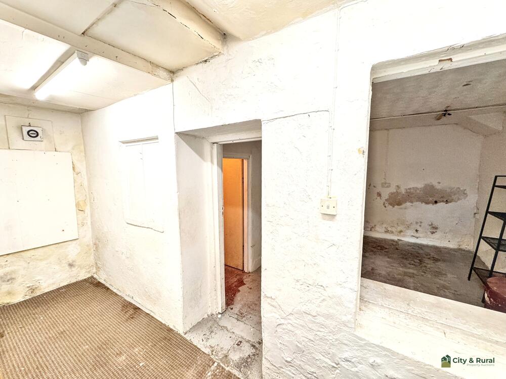 5A The Triangle property image 8