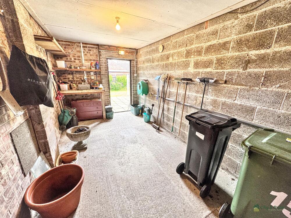 15 property image 10