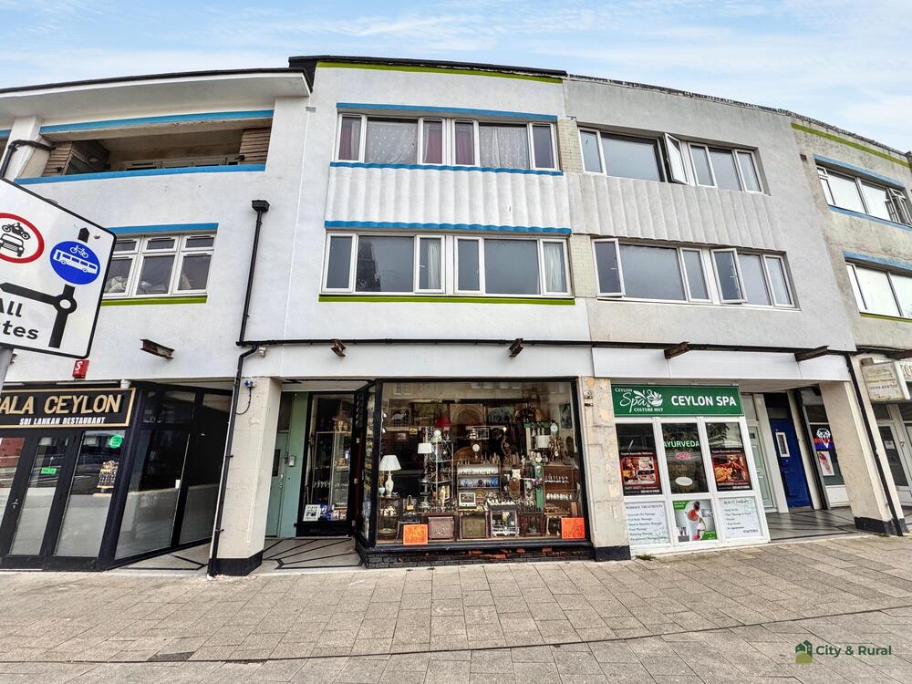 9A The Centre property image 2