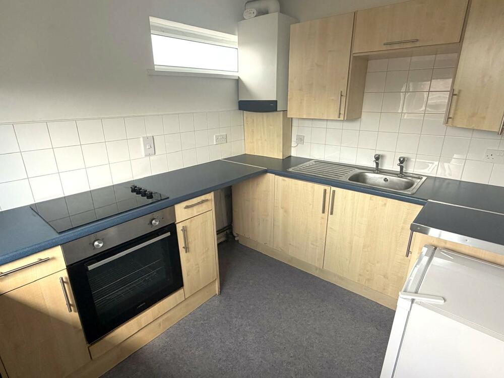 18 Hallam Court, Pembroke Road, Dronfield Property Image 2