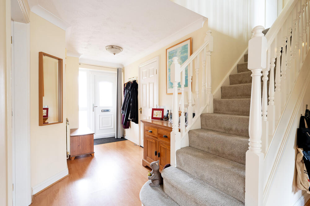 4 Glebe View, Barlborough, Chesterfield Property Image 8