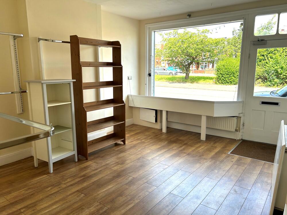 288 Chatsworth Road, Chesterfield Property Image 2