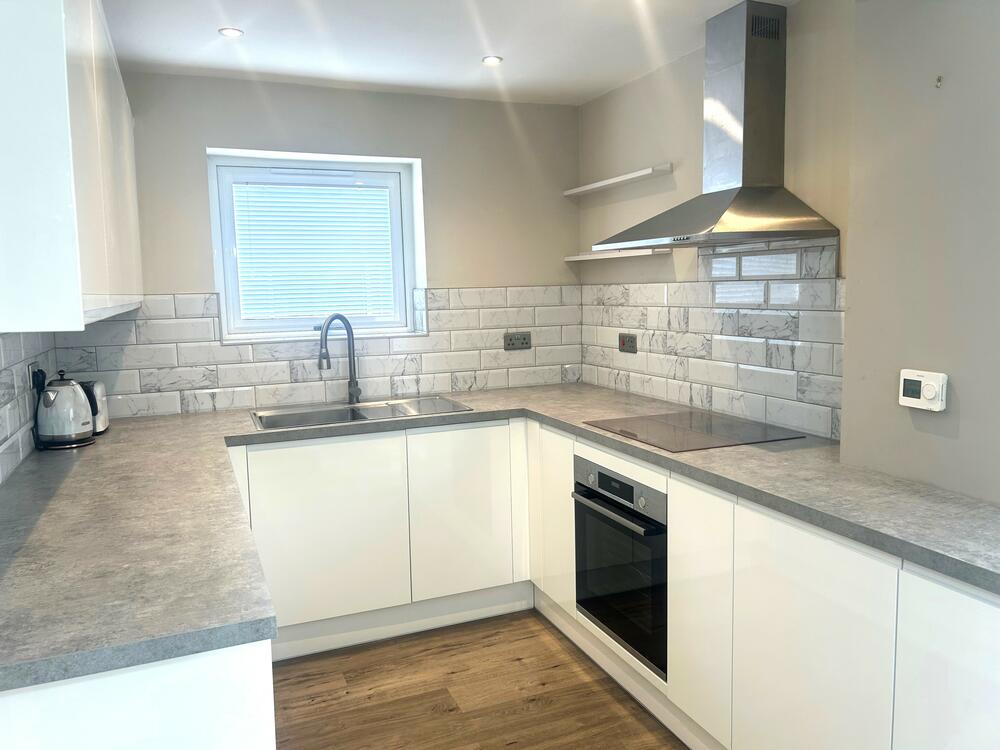 32 Barry Road, Brimington, Chesterfield Property Image 2