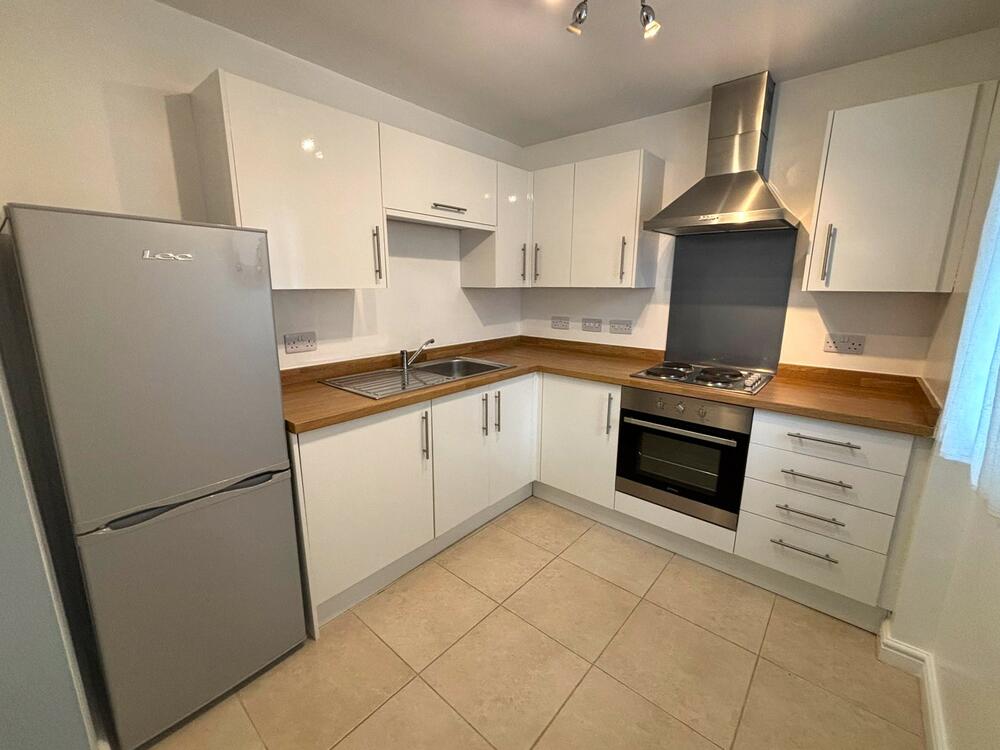 Flat 2, 29 West Bars, Chesterfield Property Image 2