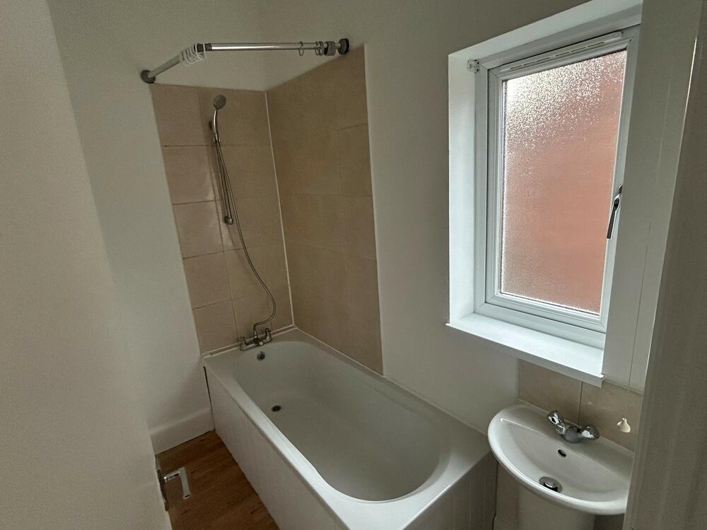 6 Marsden Street, Chesterfield Property Image 7