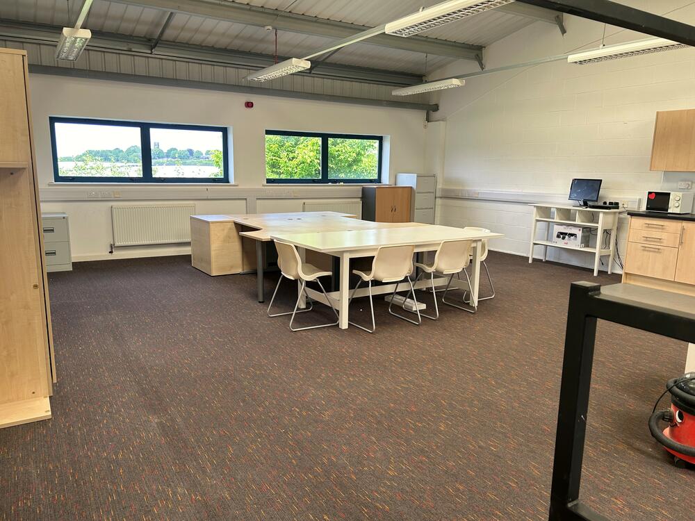 Unit 2B, Church View, Clay Cross Property Image 3