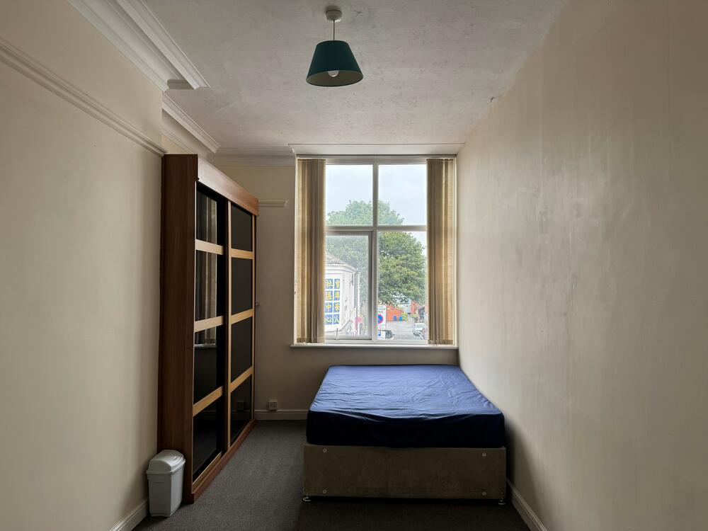 162 & 162A London Road, Sheffield Property Image 4