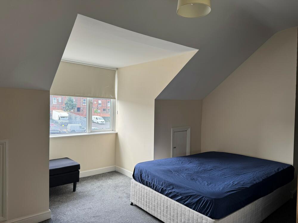 162 & 162A London Road, Sheffield Property Image 8