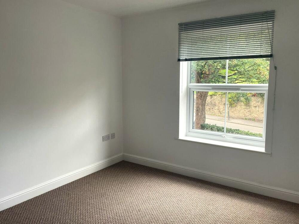 Apartment 4, Ash Tree House, Chesterfield Property Image 5