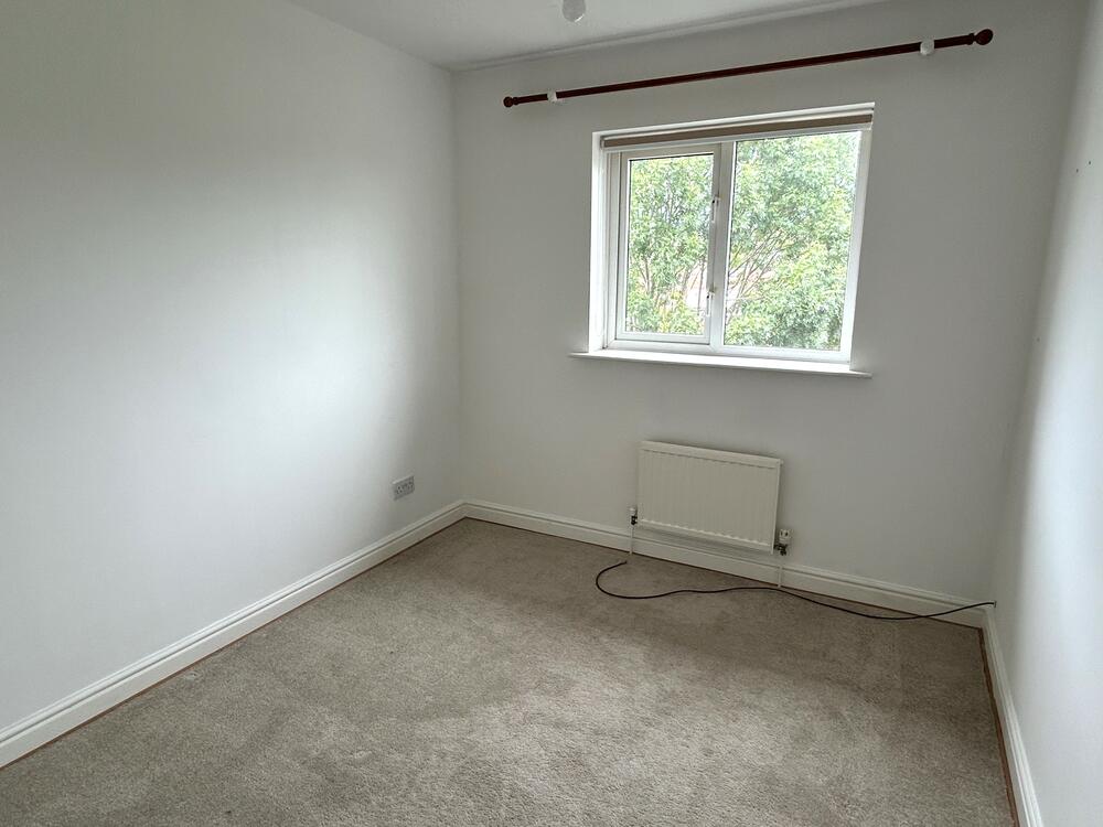 6 Linden Park Grove, Chesterfield Property Image 11
