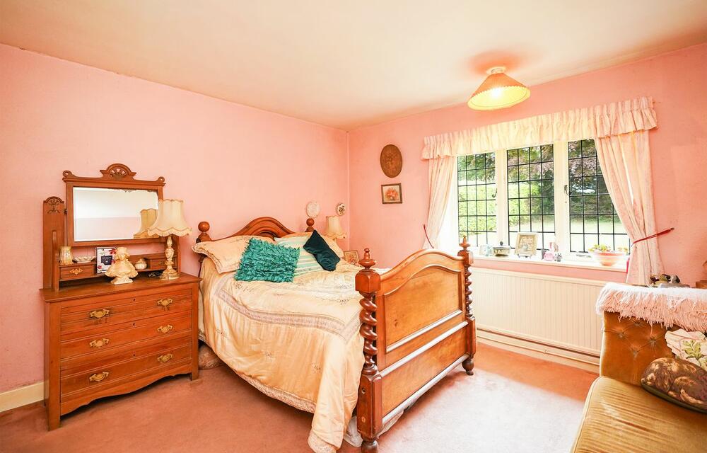 10 Hockley Lane, Wingerworth, Chesterfield Property Image 11